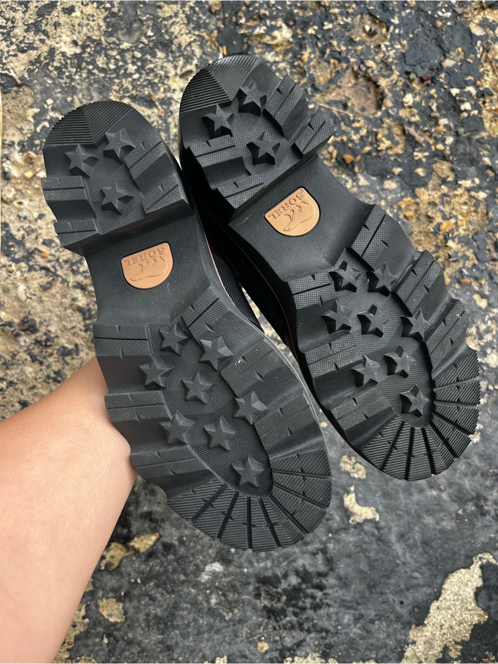 New Brown Sorel Loafers with Black Elastic Strap - Picture 9 of 11